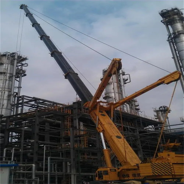 兴业吊板房的吊车